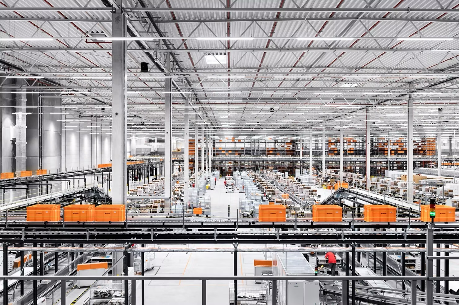 Wide shot of a warehouse